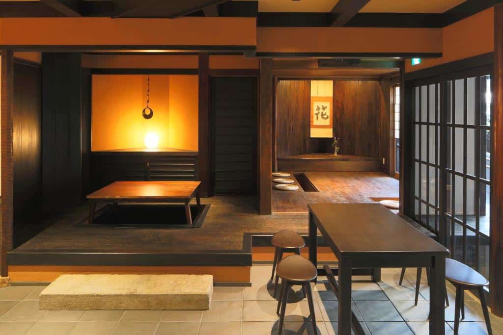 kyomachiya ryokan sakura urushitei