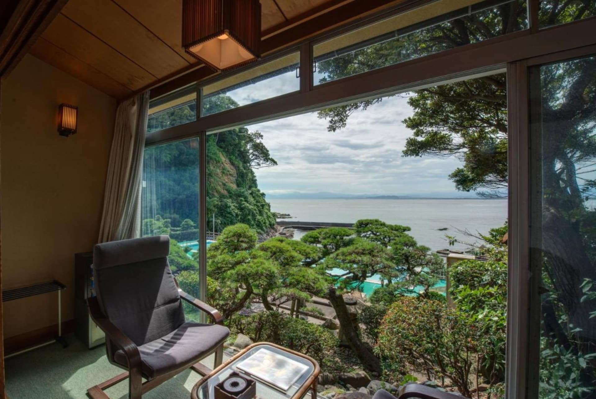 ryokan iwamotoro