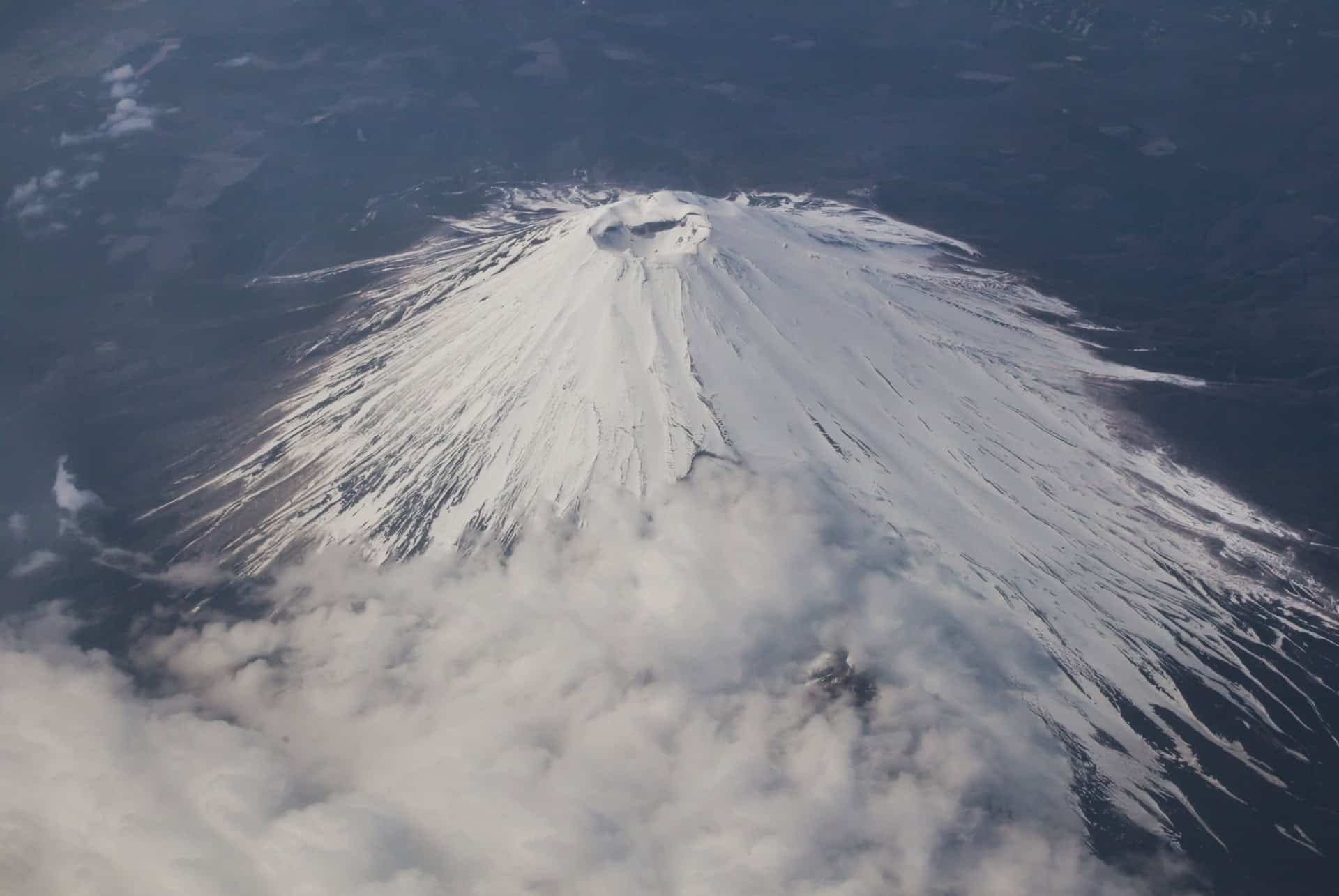 sommet et cratere mont fuji sommet et cratere mont fuji