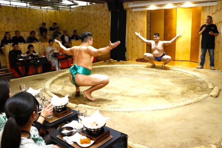 Spectacle de Sumo à Asakusa