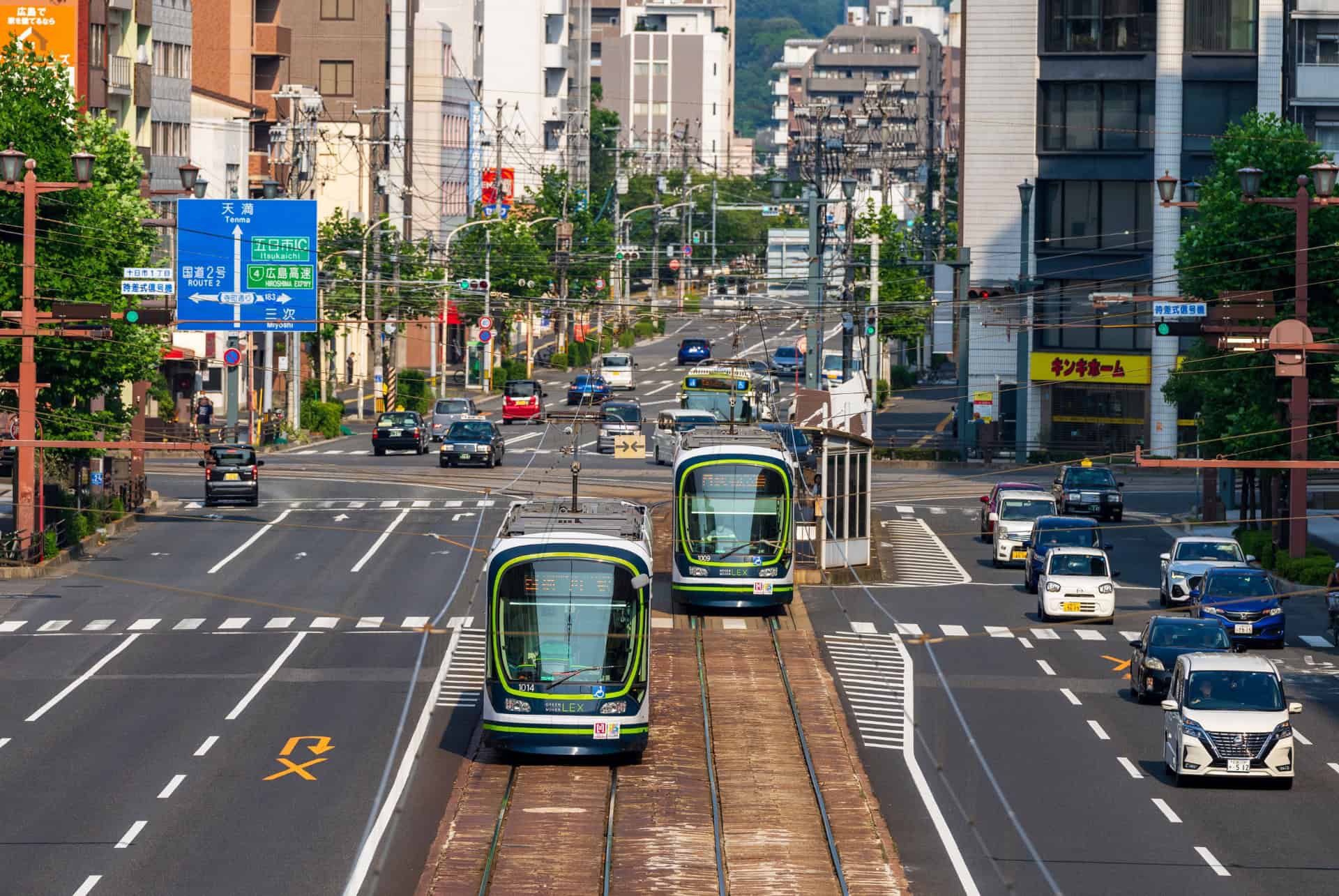 hiroshima train electrique