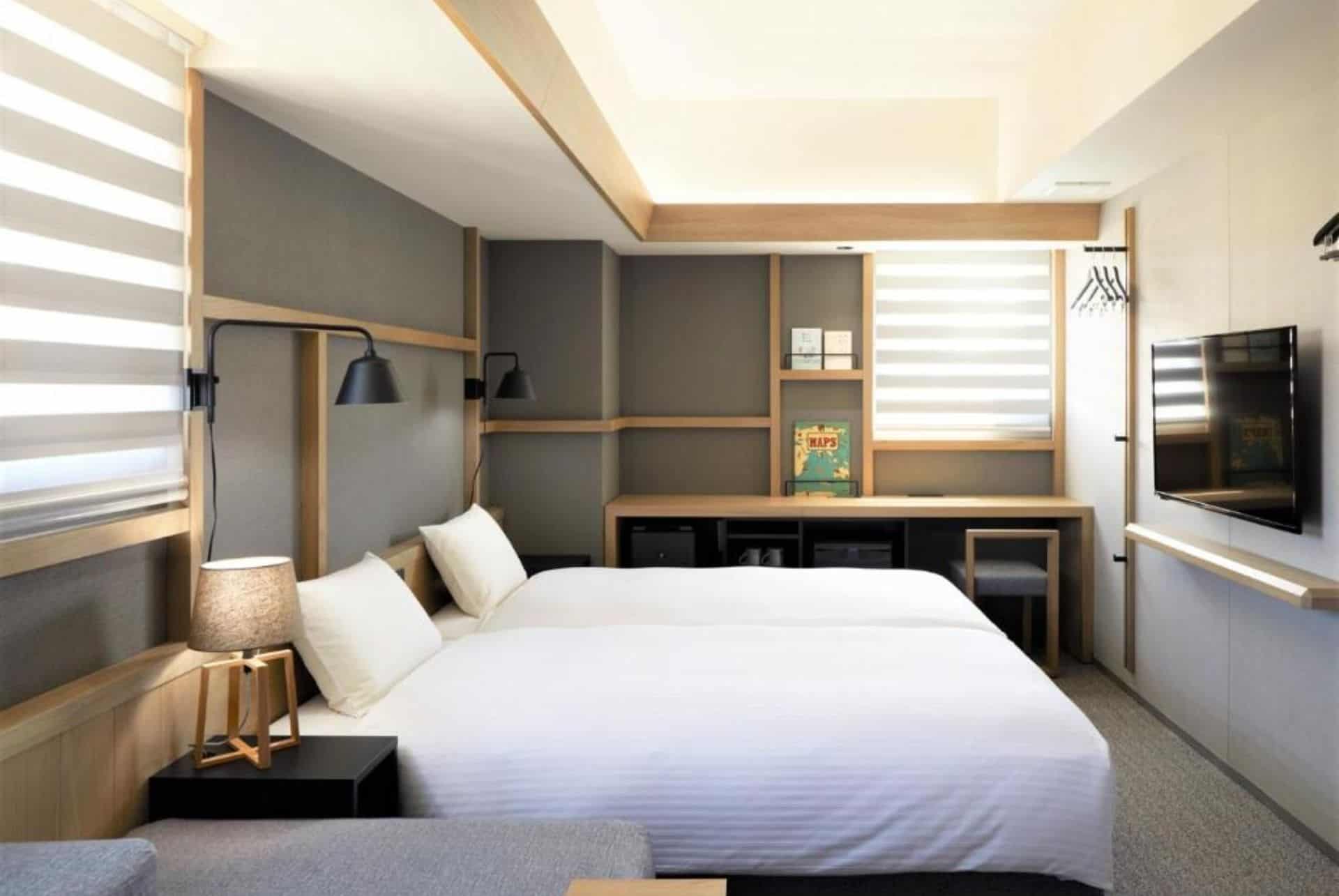 lamp light book hotel chambre lamp light book hotel chambre