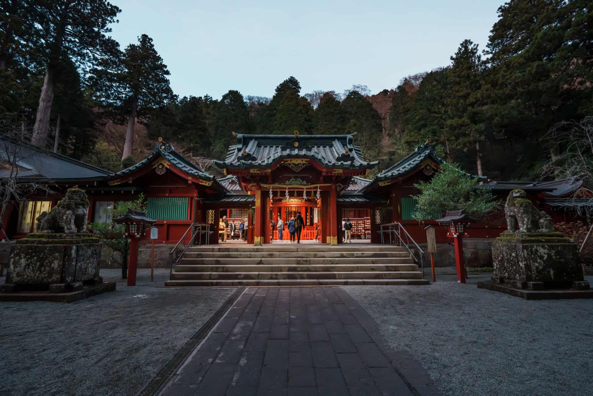 sanctuaire de hakone sanctuaire de hakone