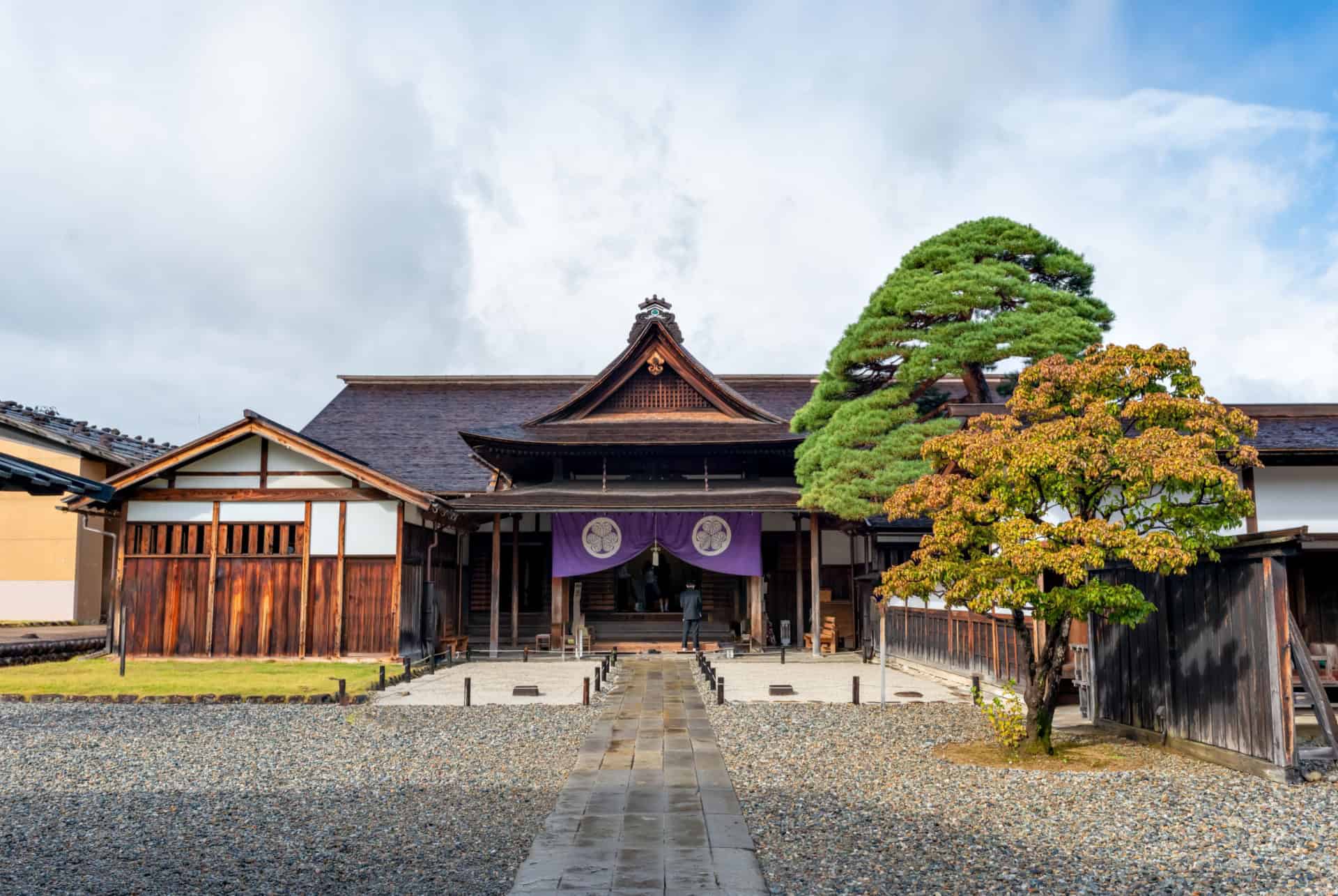 takayama jinya