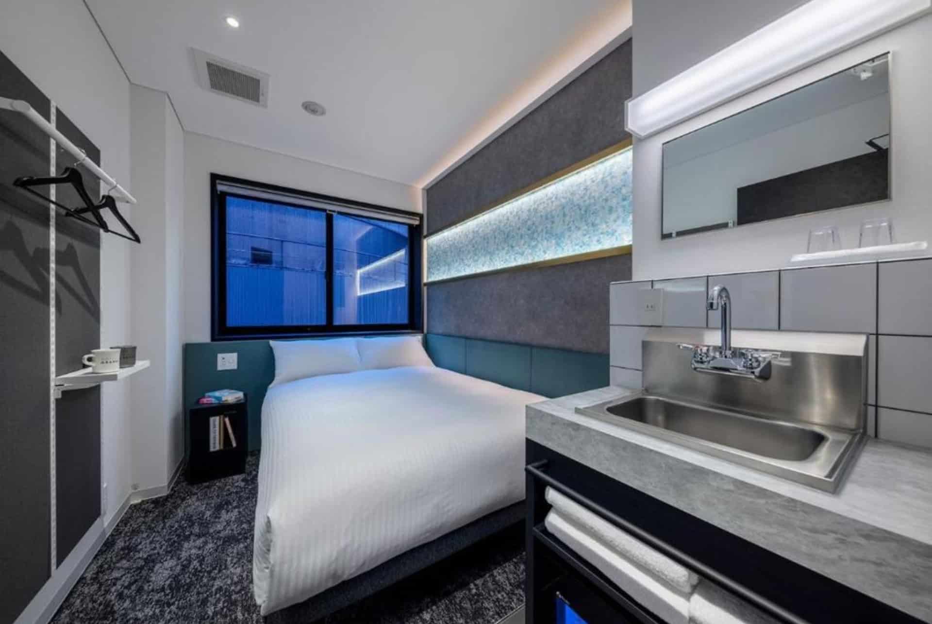 hotel graphy tokyo