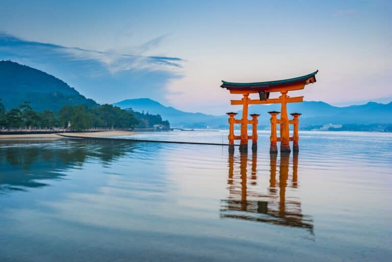 Visite d'une jounée des sites de l'UNESCO de Hiroshima et de Miyajima