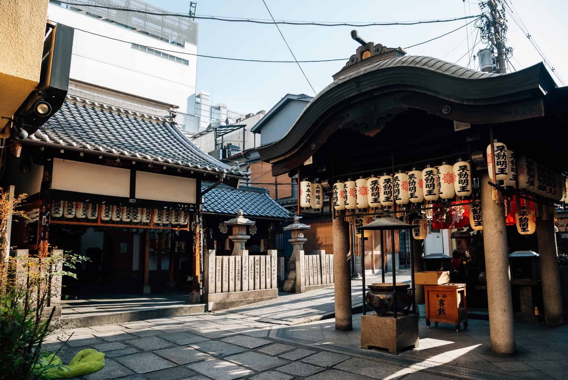 temple hozenji osaka